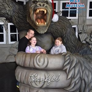 Meet your Posher, Travis